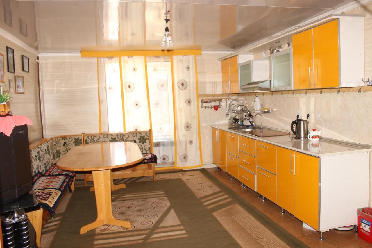 Guest House Jamal Naryn Εξωτερικό φωτογραφία